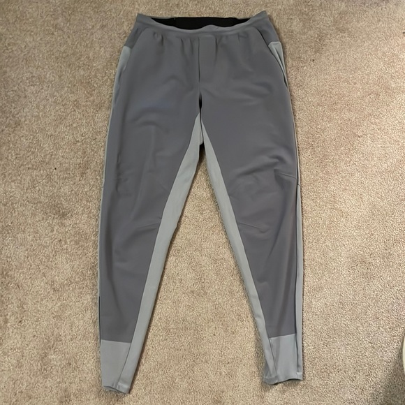 Lululemon surge hybrid - Picture 1 of 4
